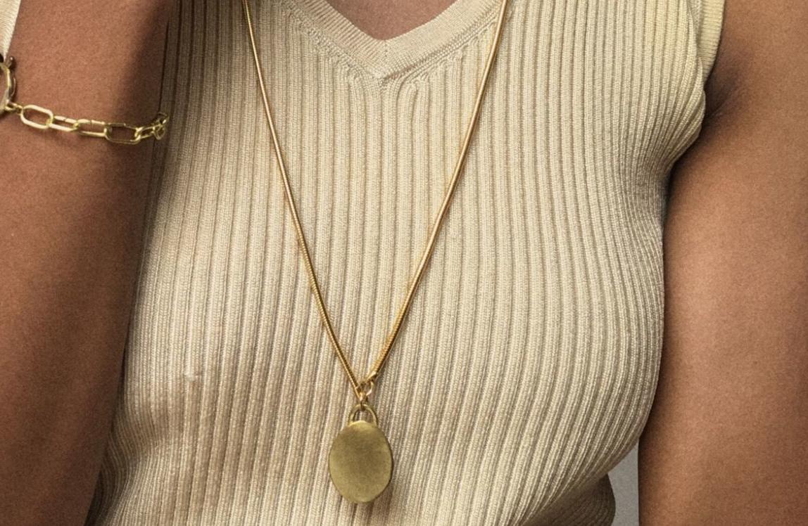 Mahnal necklace